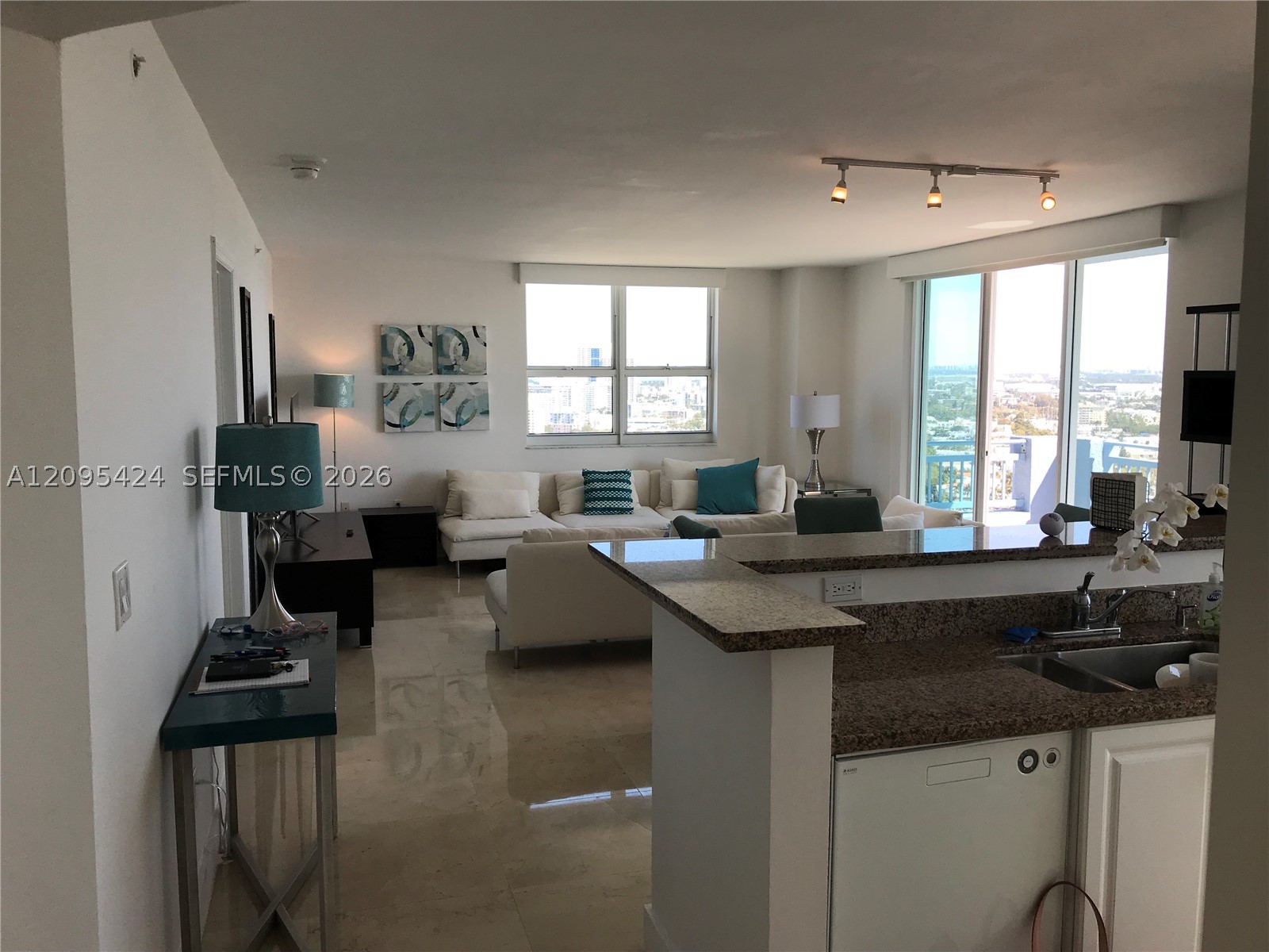 90 Alton Rd #2711, Miami Beach FL 33139