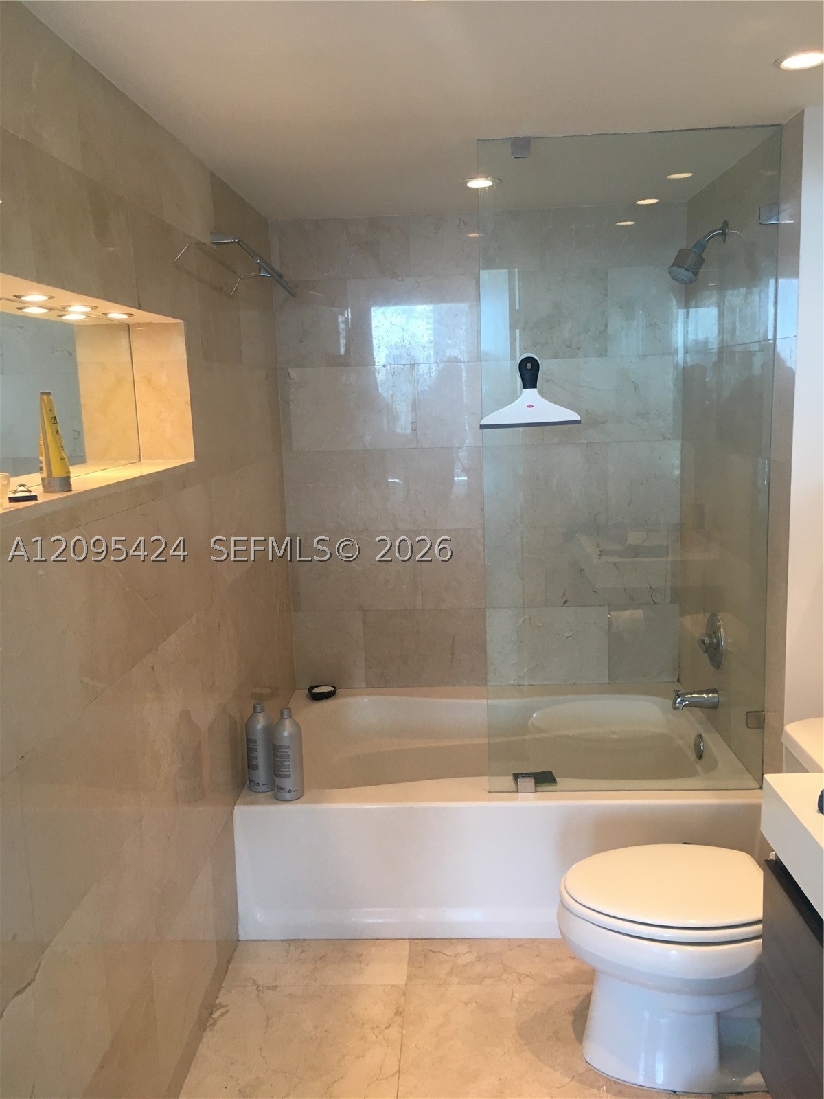 90 Alton Rd #2711, Miami Beach FL 33139
