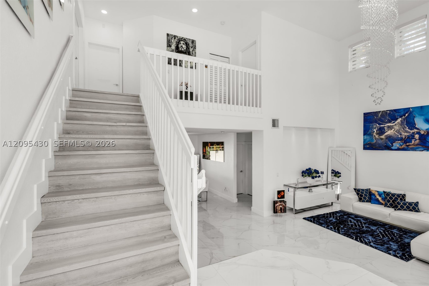 8441 NW 163rd Ter, Miami Lakes FL 33016