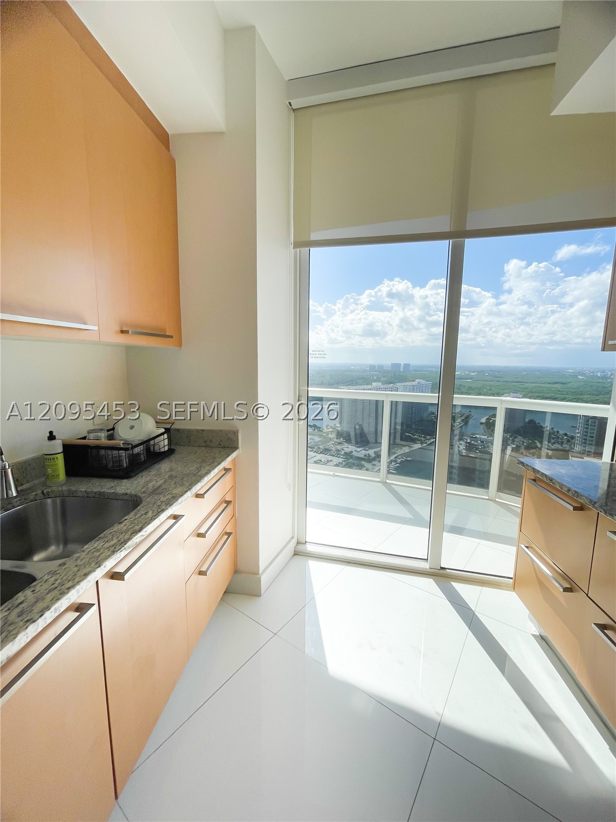 15901 Collins Ave #2905, Sunny Isles Beach FL 33160