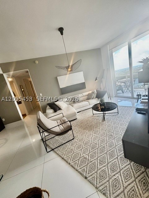 15901 Collins Ave #2905, Sunny Isles Beach FL 33160