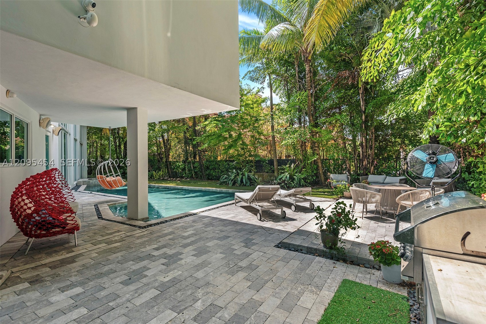 480 Ocean Blvd, Golden Beach FL 33160