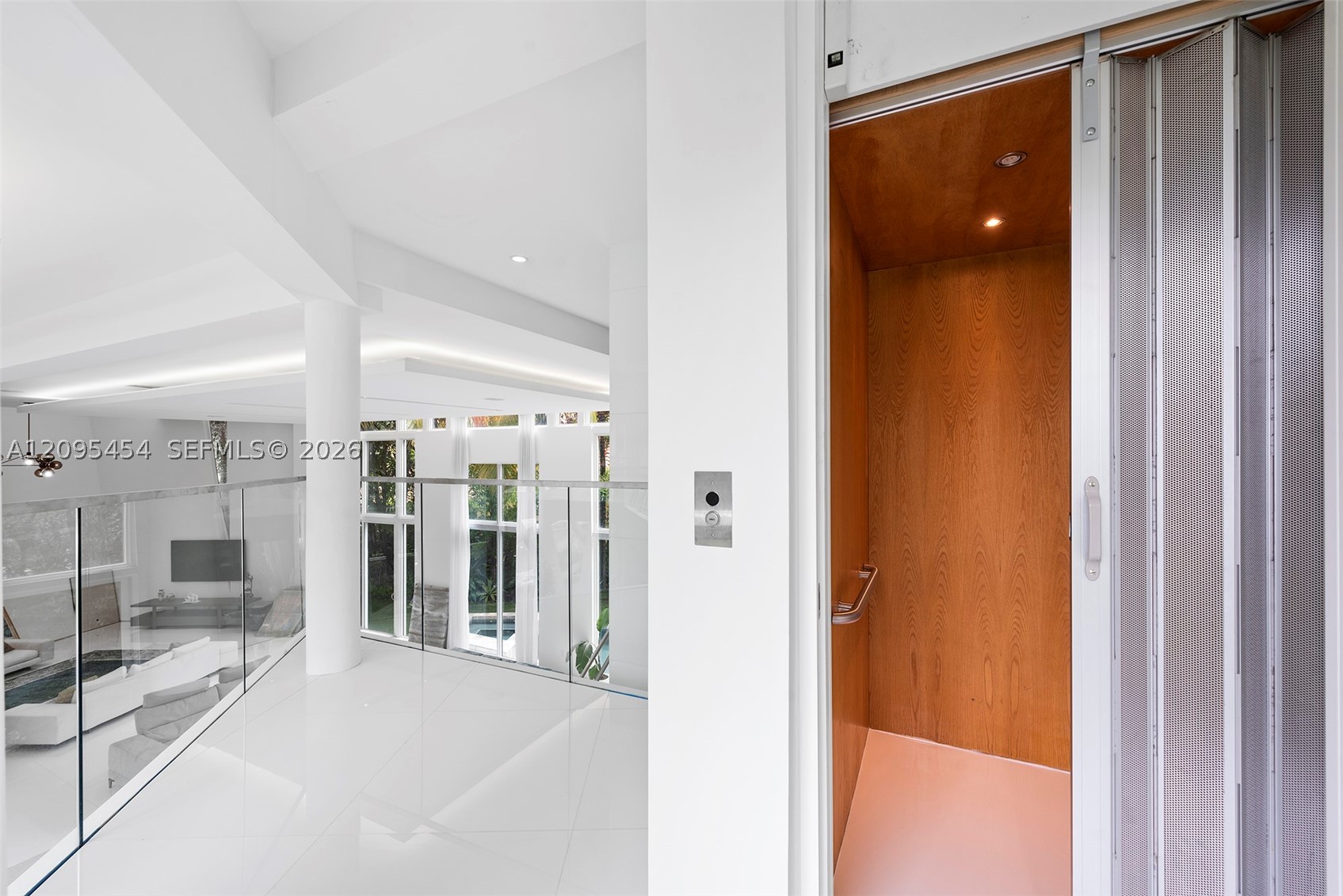 480 Ocean Blvd, Golden Beach FL 33160