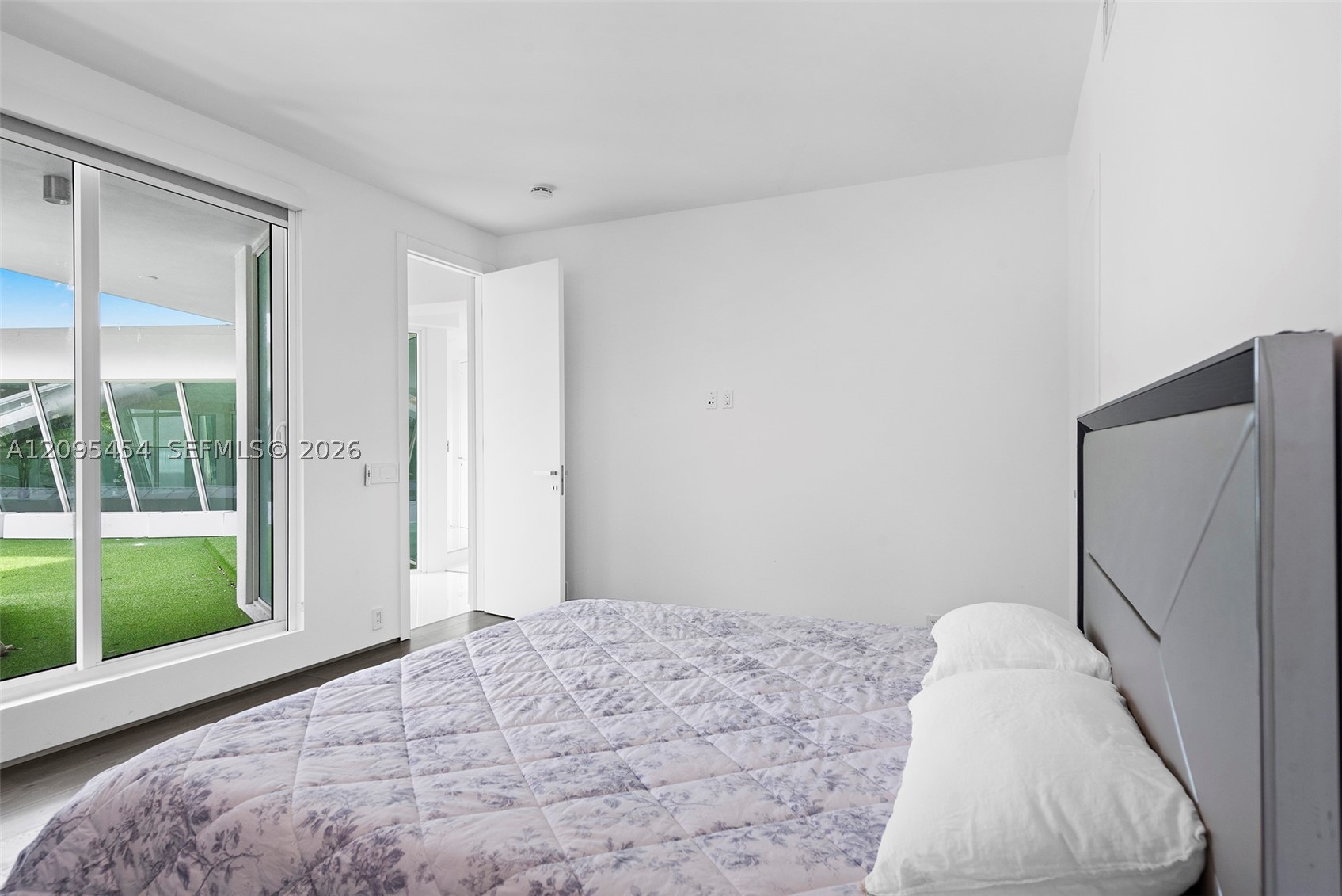 480 Ocean Blvd, Golden Beach FL 33160