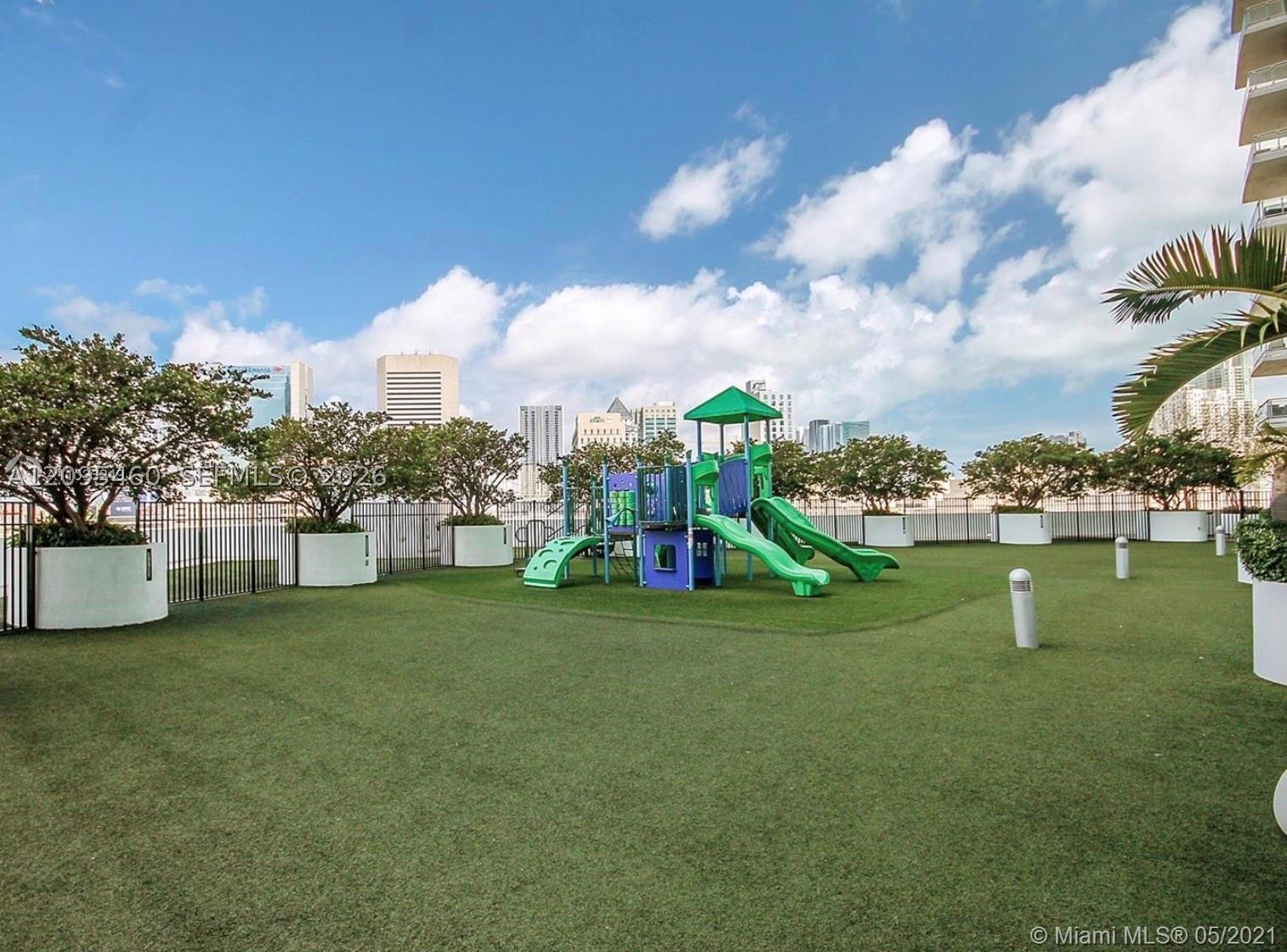 90 SW 3rd St #3510, Miami FL 33130