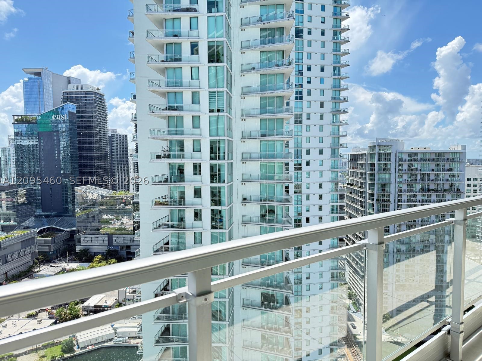 90 SW 3rd St #3510, Miami FL 33130
