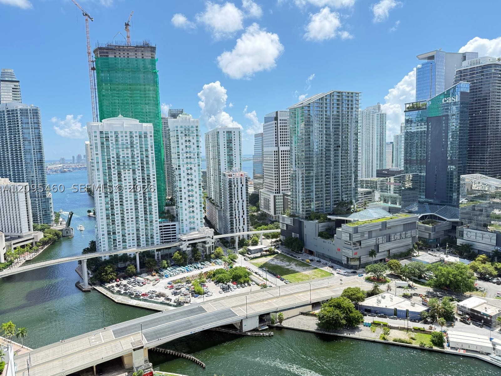 90 SW 3rd St #3510, Miami FL 33130