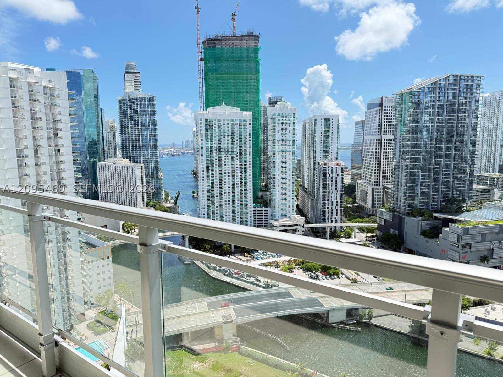 90 SW 3rd St #3510, Miami FL 33130