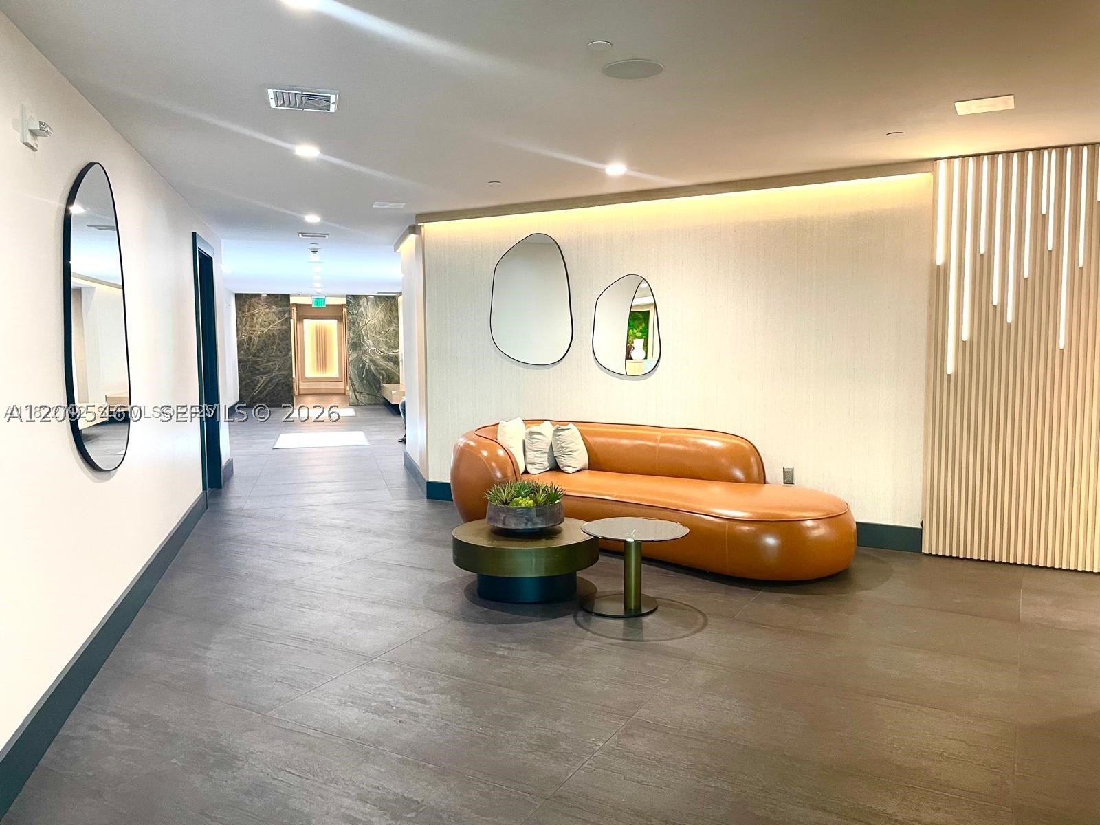90 SW 3rd St #3510, Miami FL 33130