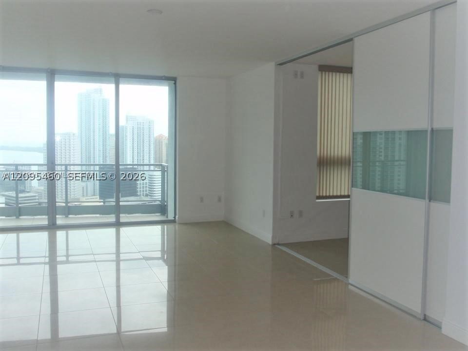 90 SW 3rd St #3510, Miami FL 33130