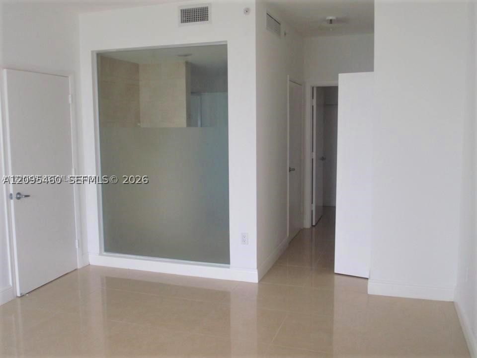 90 SW 3rd St #3510, Miami FL 33130