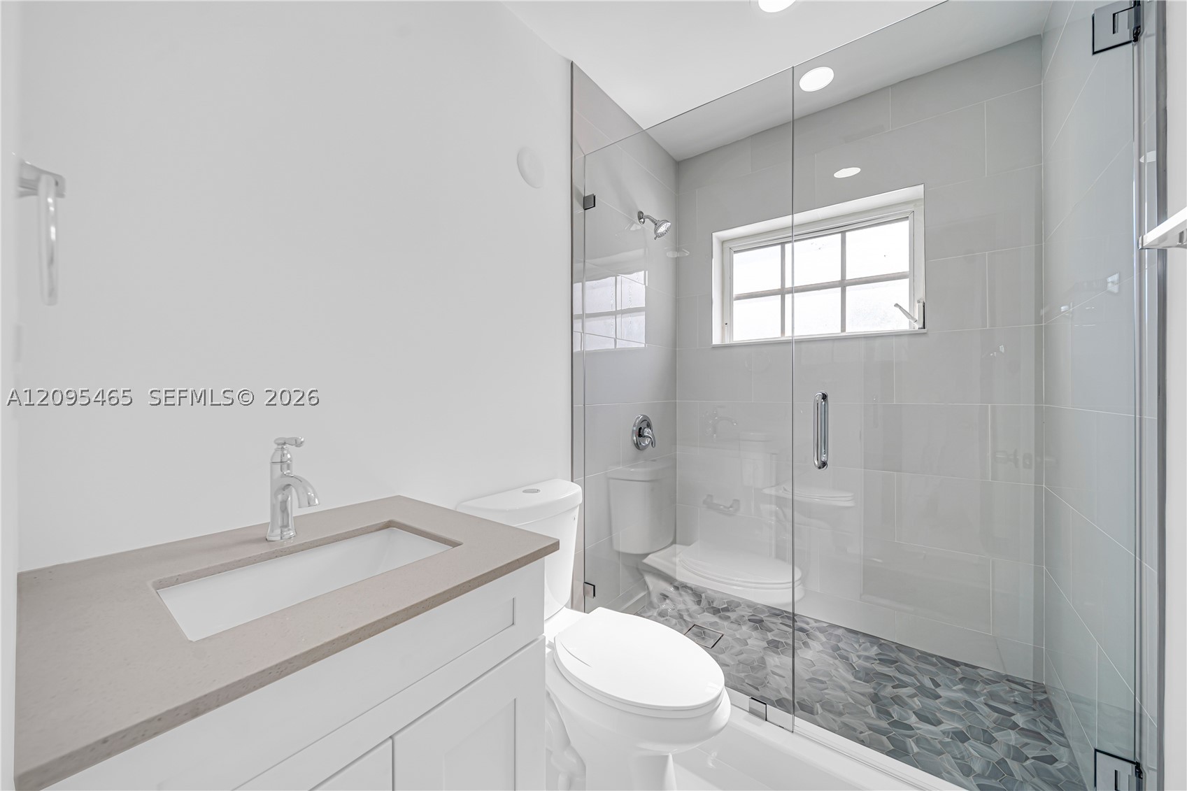 6351 NW 38th Ter, Virginia Gardens FL 33166