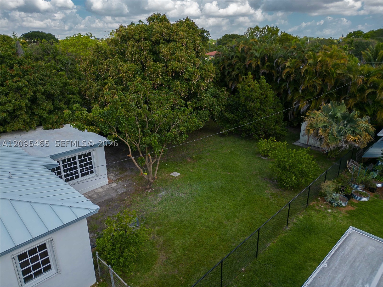6351 NW 38th Ter, Virginia Gardens FL 33166