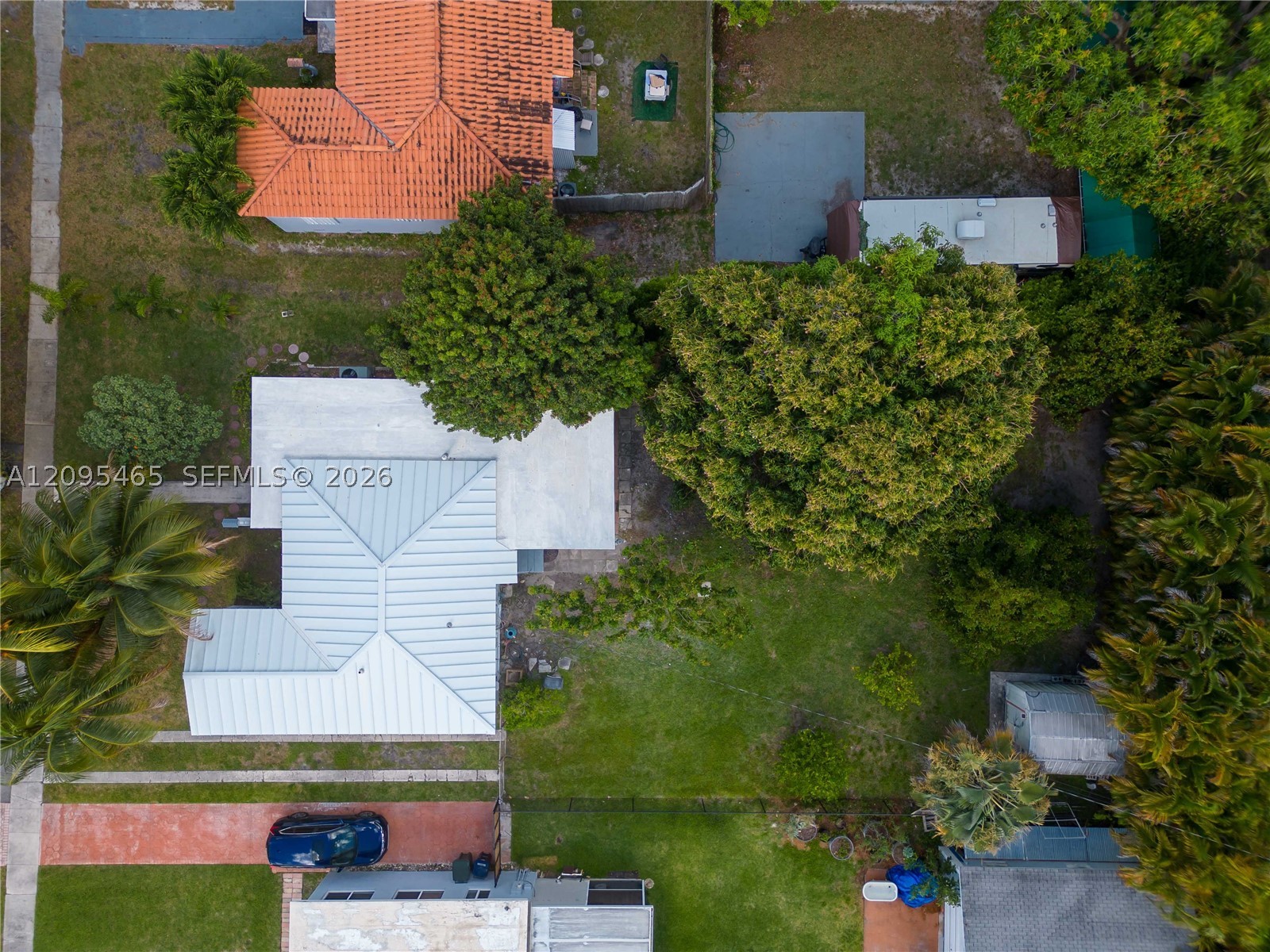 6351 NW 38th Ter, Virginia Gardens FL 33166