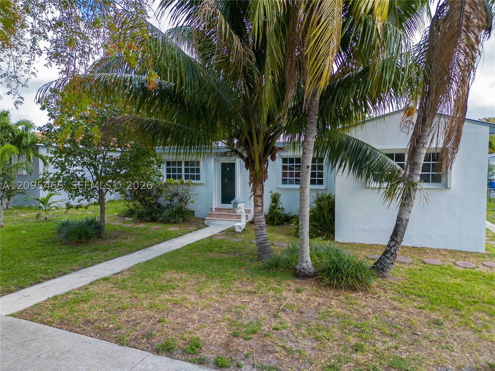 6351 NW 38th Ter, Virginia Gardens FL 33166
