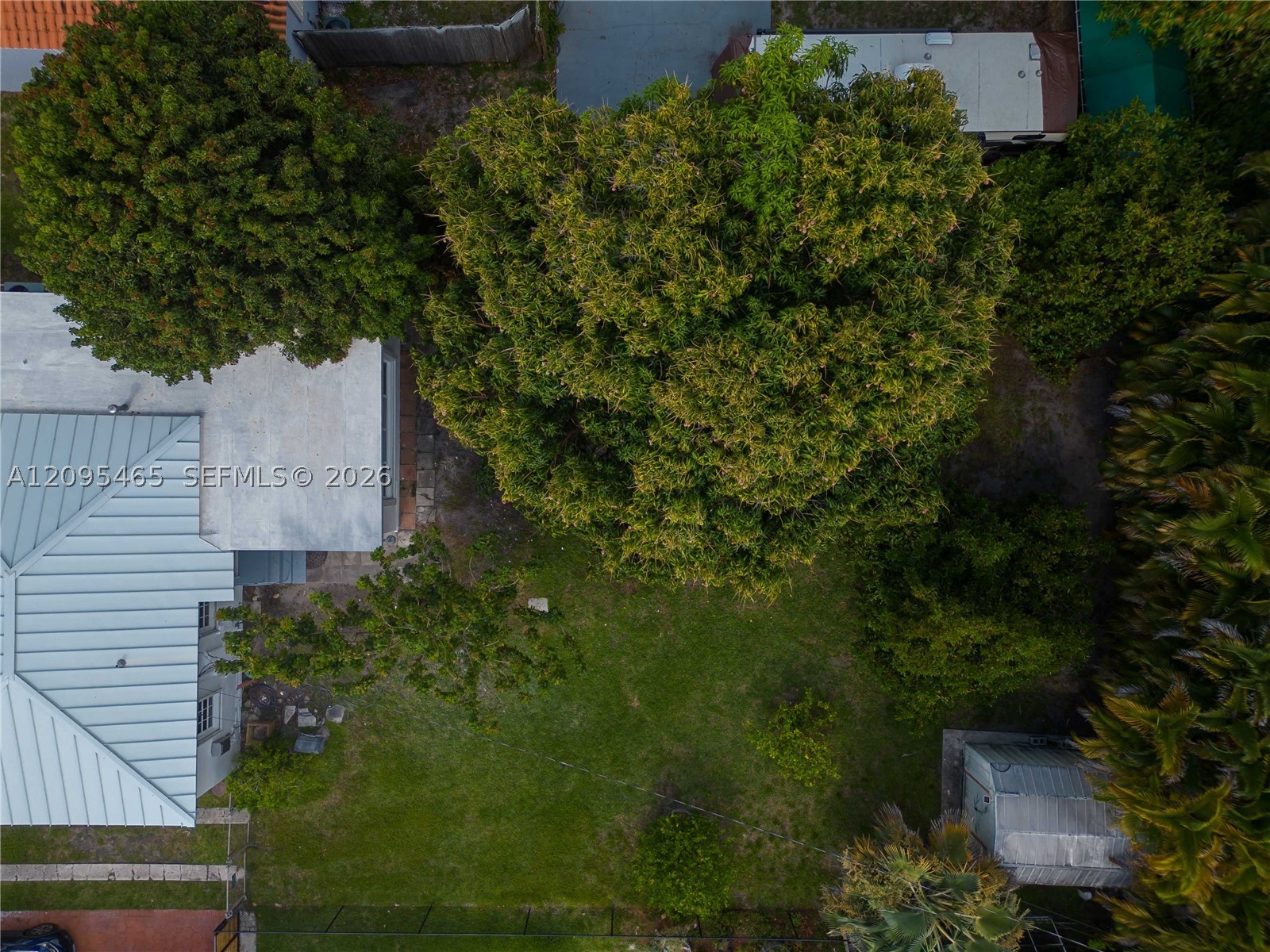 6351 NW 38th Ter, Virginia Gardens FL 33166