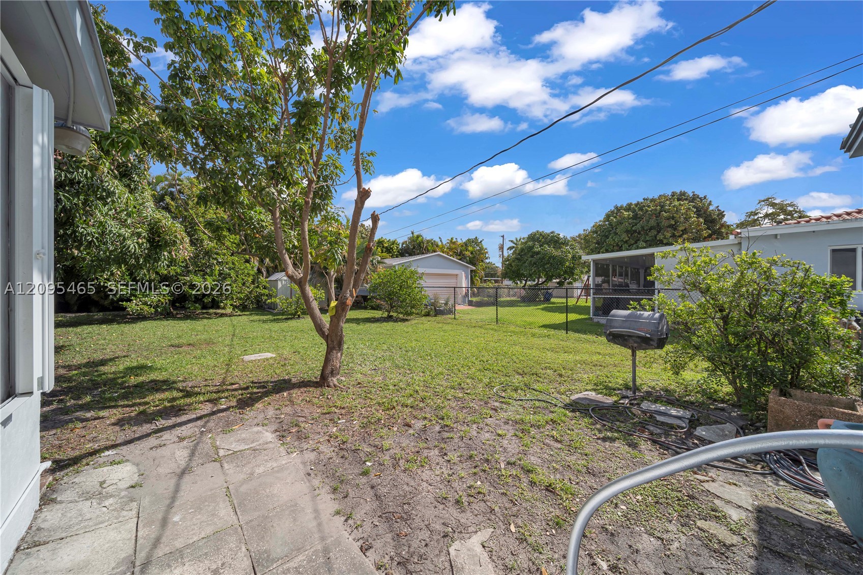 6351 NW 38th Ter, Virginia Gardens FL 33166
