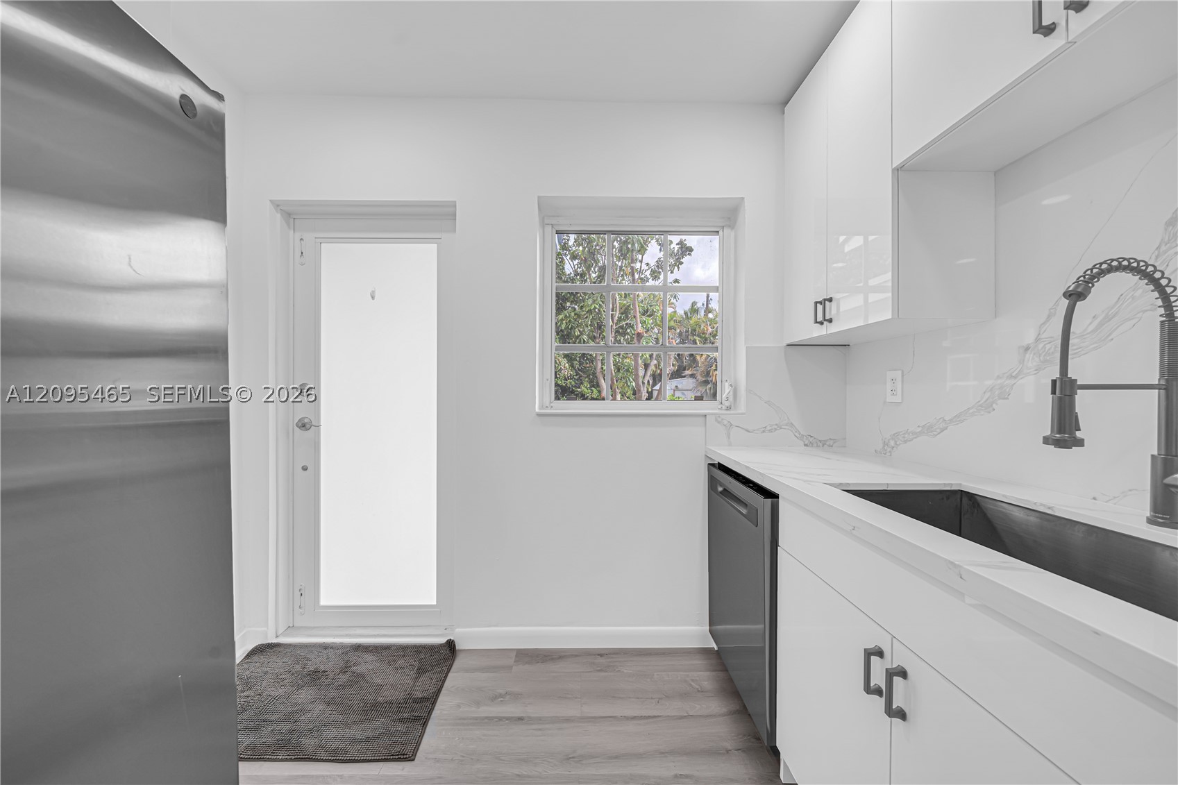 6351 NW 38th Ter, Virginia Gardens FL 33166