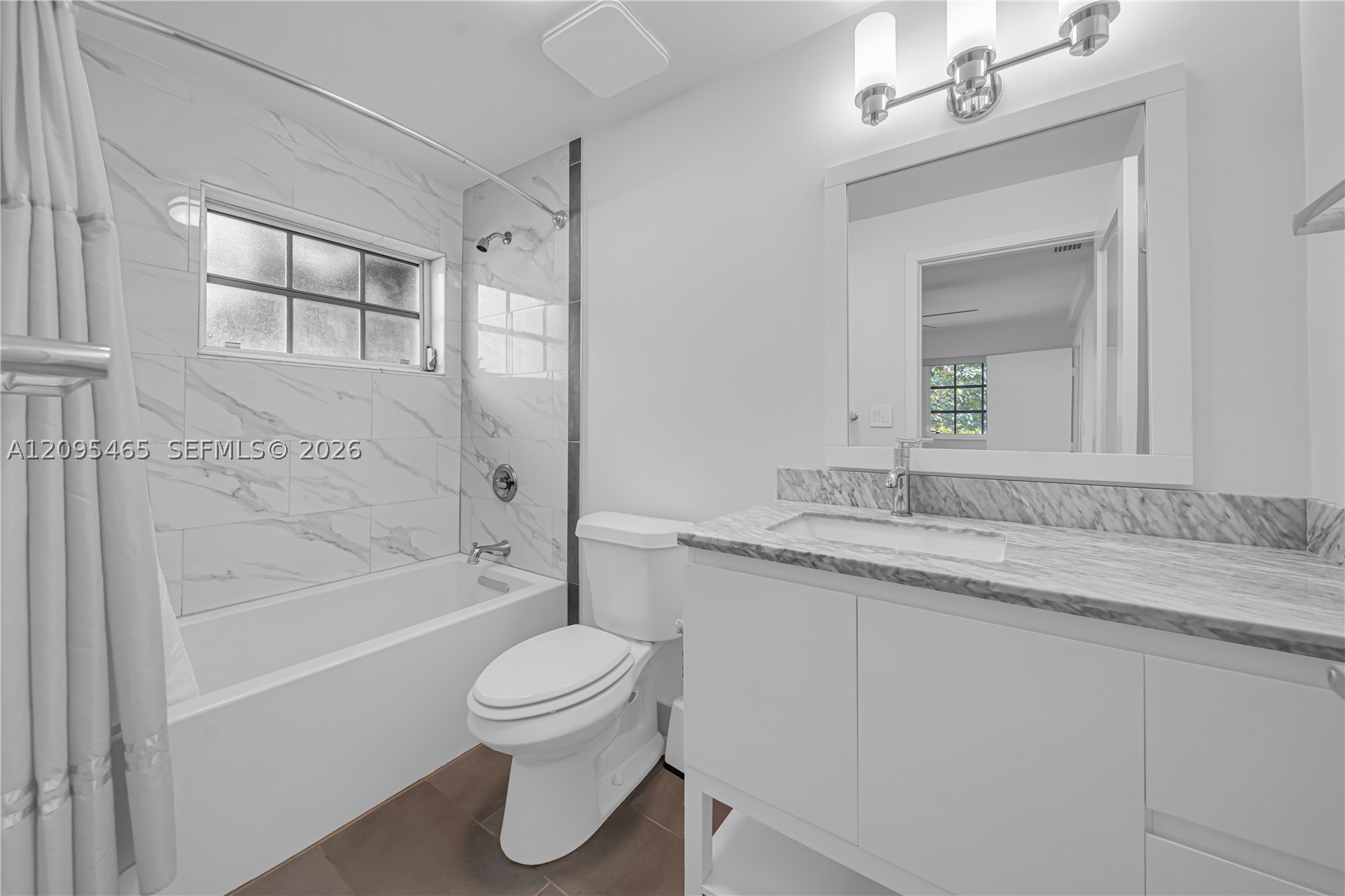 6351 NW 38th Ter, Virginia Gardens FL 33166