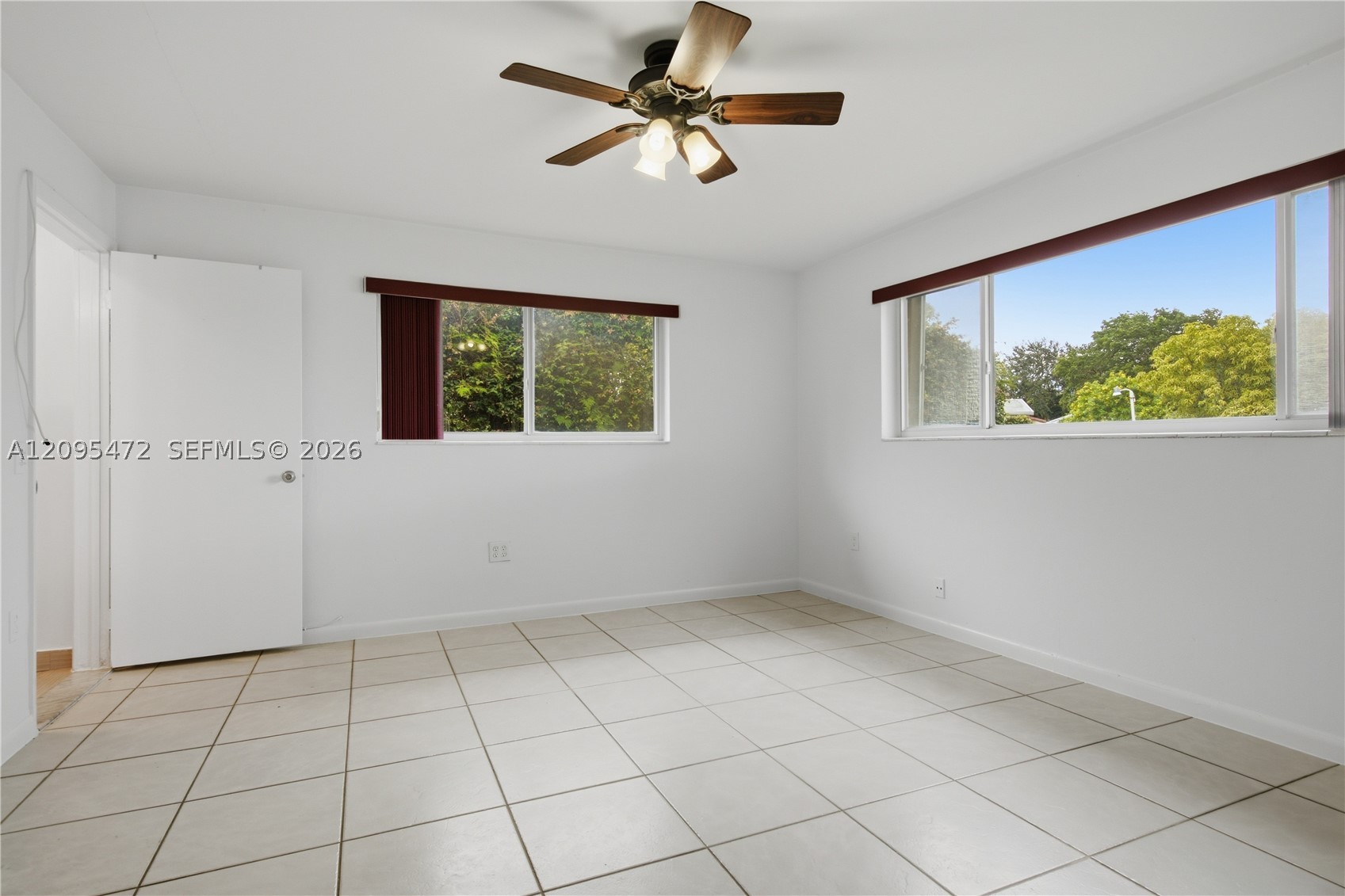 6531 W 8th Ave, Hialeah FL 33012