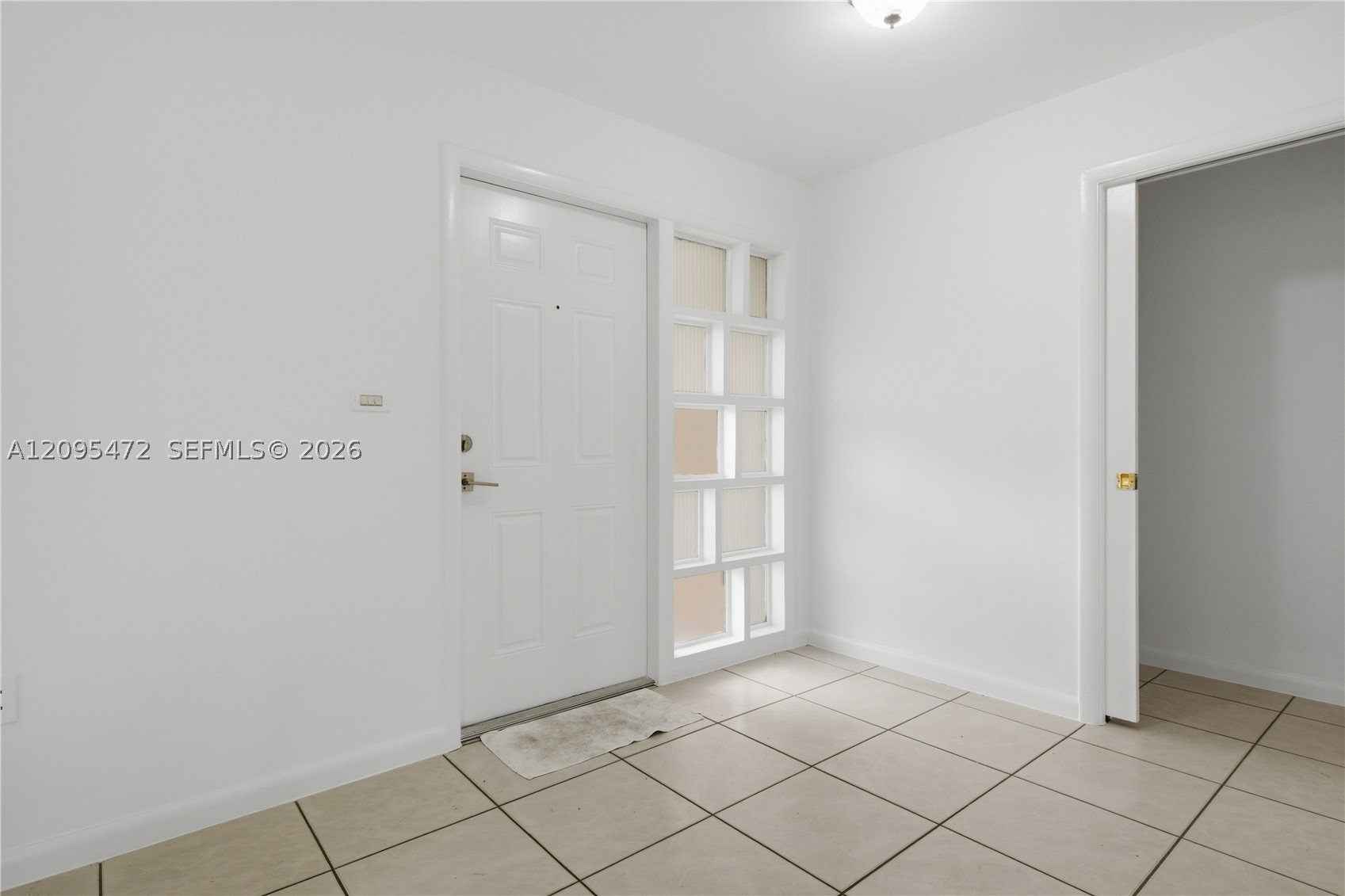 6531 W 8th Ave, Hialeah FL 33012