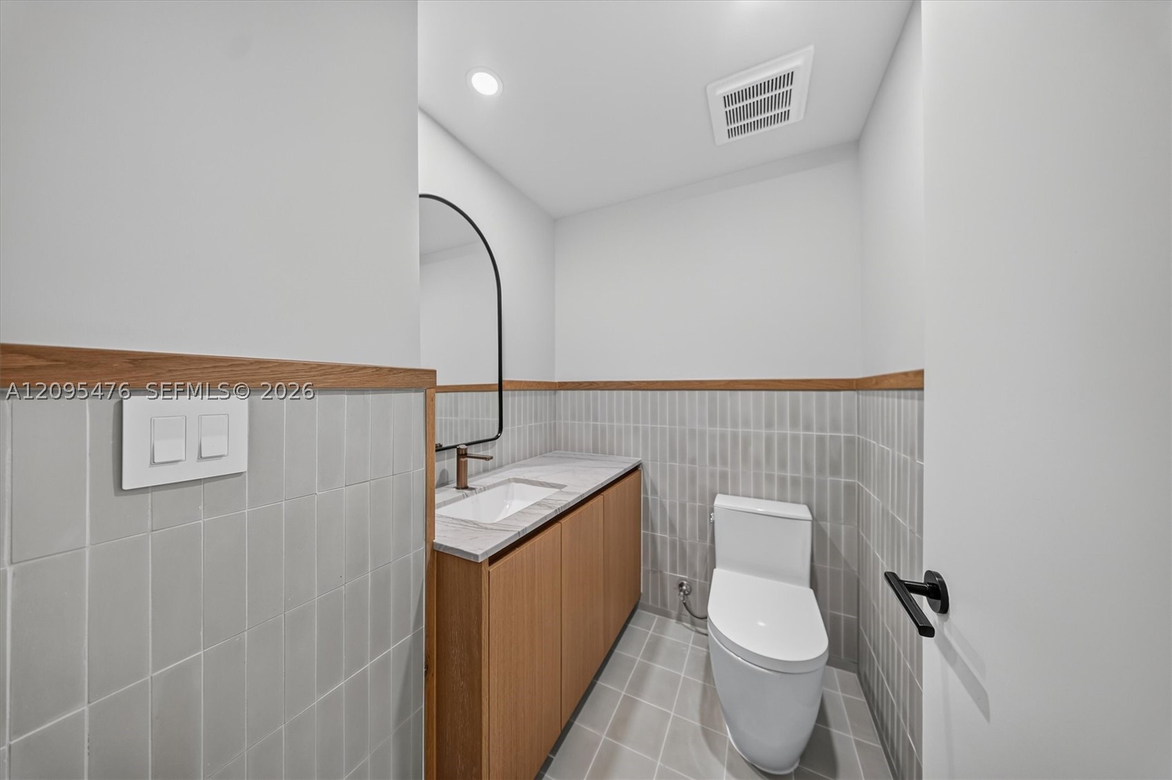 1176 97th St #708, Bay Harbor Islands FL 33154