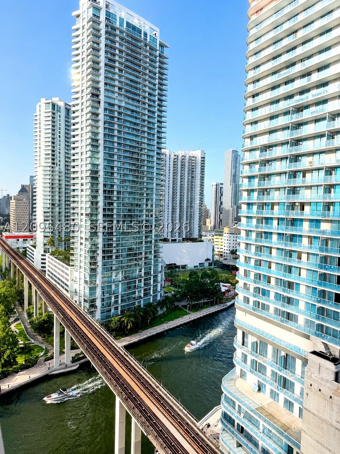 690 SW 1st Ct #2318, Miami FL 33130