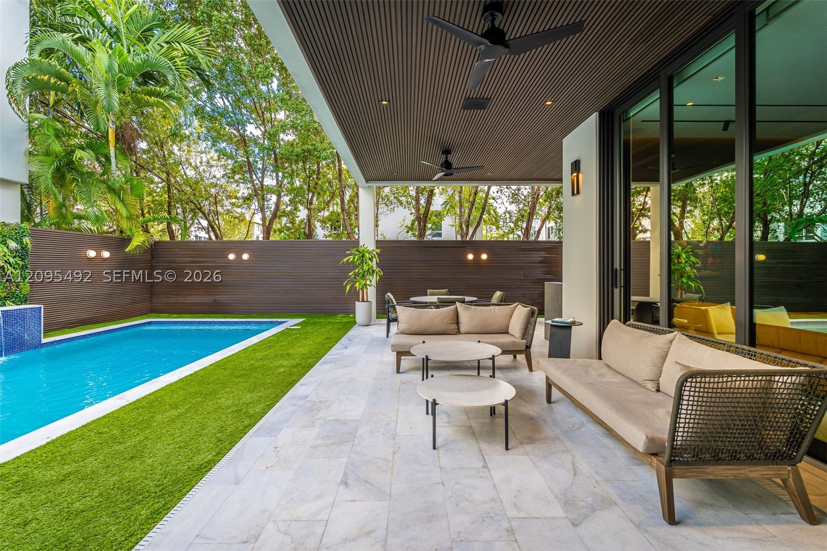 10540 NW 67th Ter, Doral FL 33178