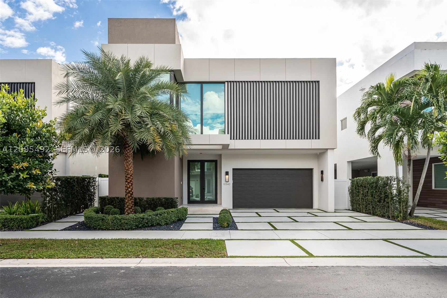 10540 NW 67th Ter, Doral FL 33178
