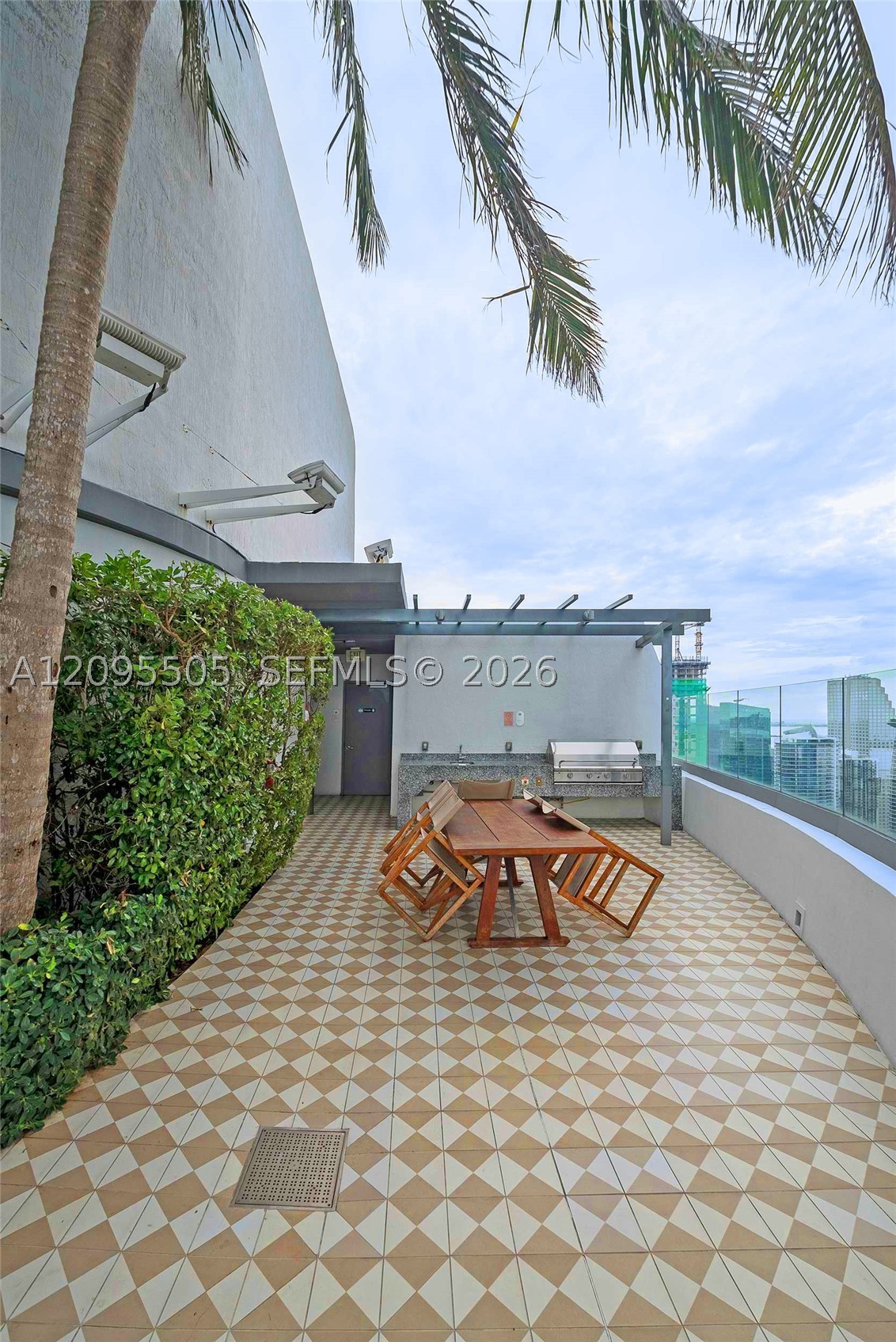 801 S Miami Ave #4806, Miami FL 33130
