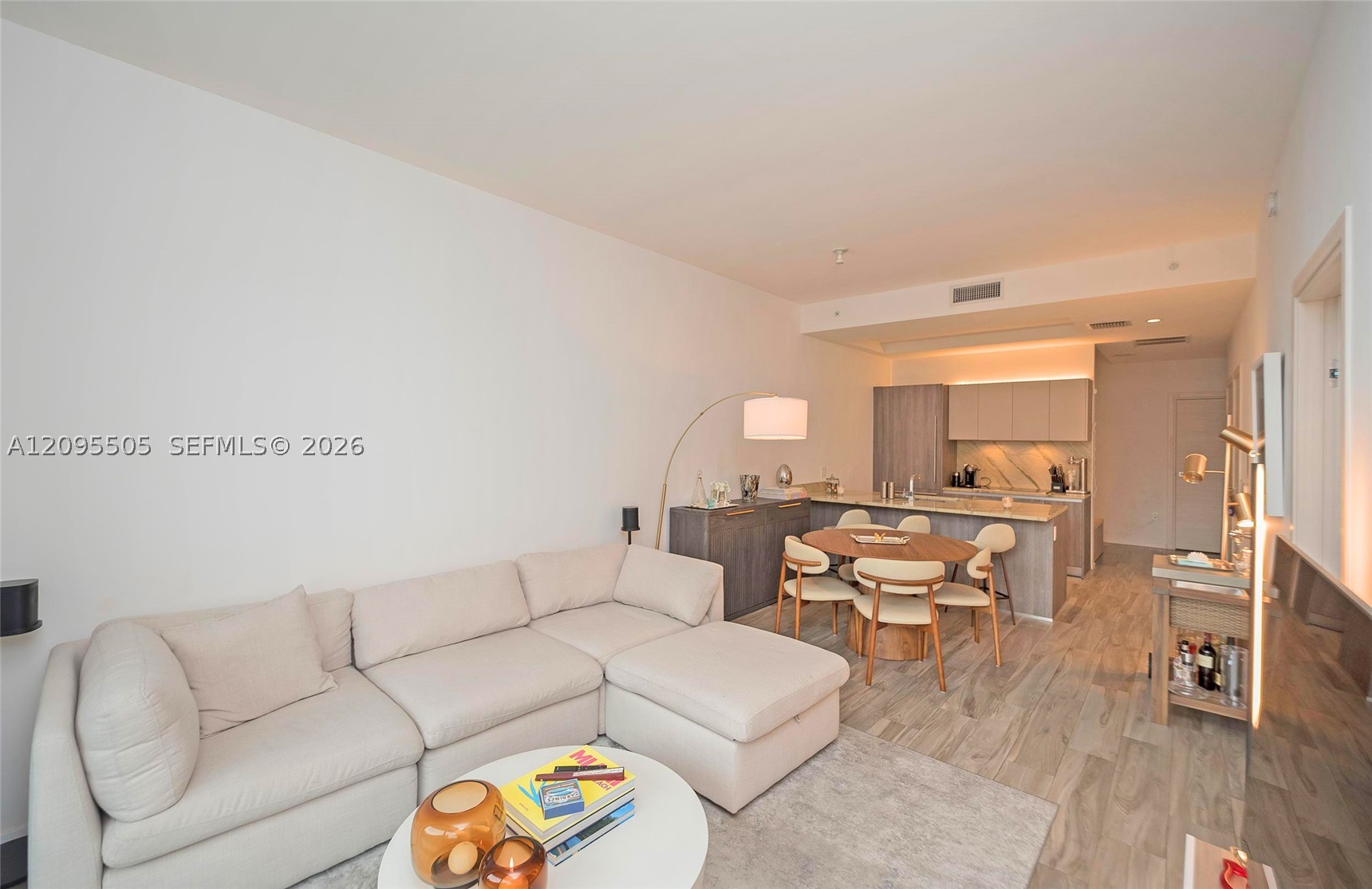 801 S Miami Ave #4806, Miami FL 33130