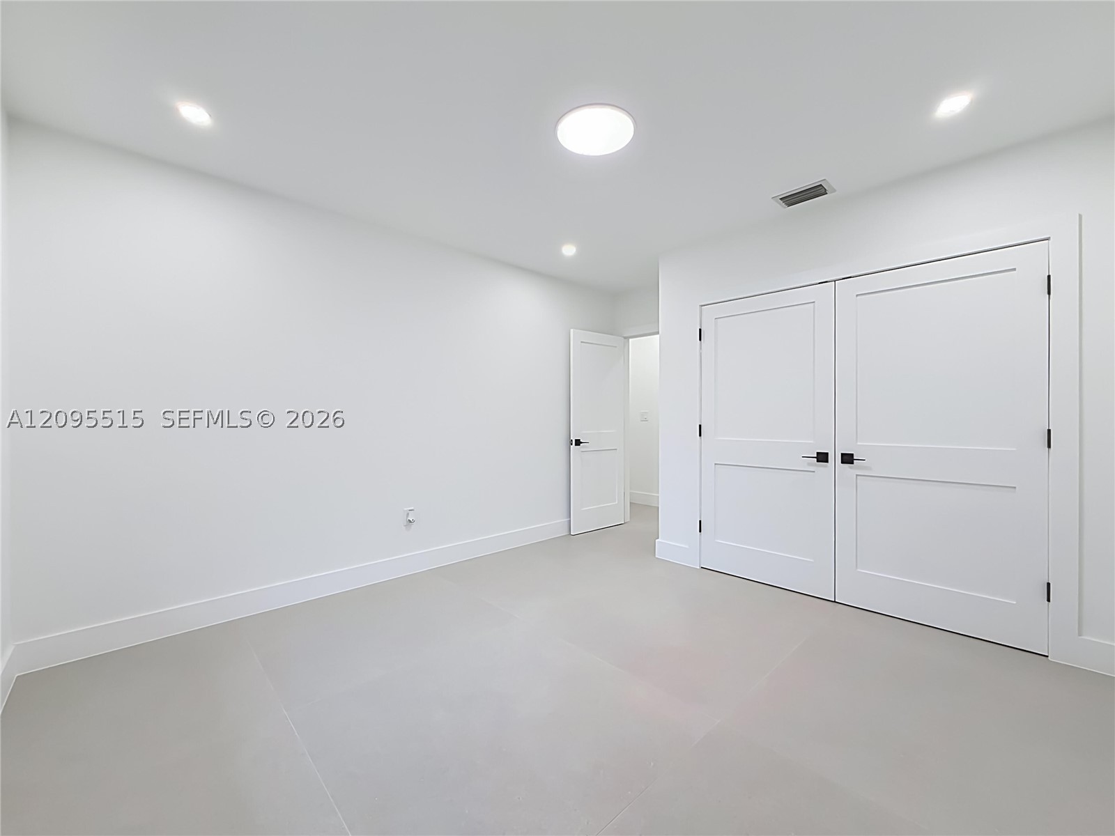 15804 SW 82nd Ct, Palmetto Bay FL 33157