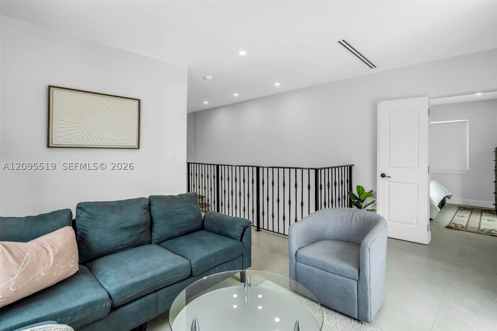 1636 SW 9th St, Miami FL 33135