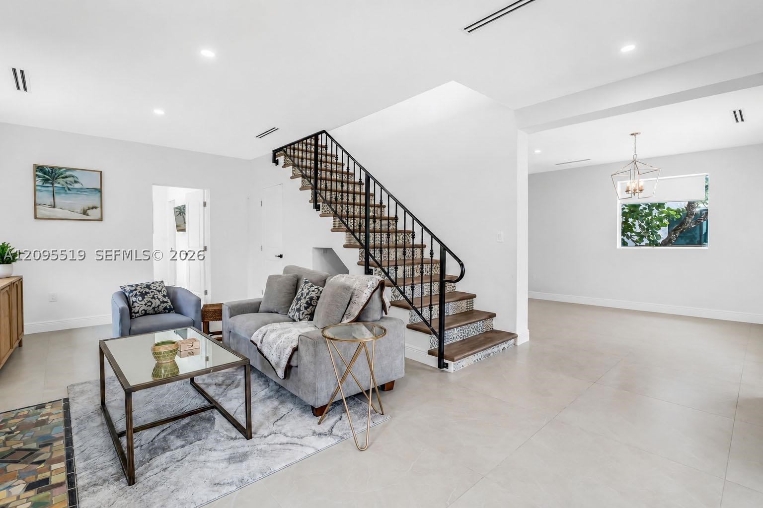 1636 SW 9th St, Miami FL 33135
