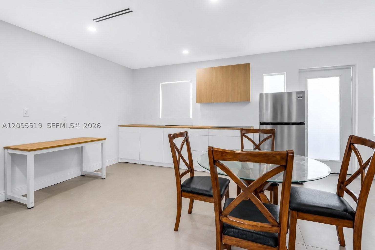 1636 SW 9th St, Miami FL 33135