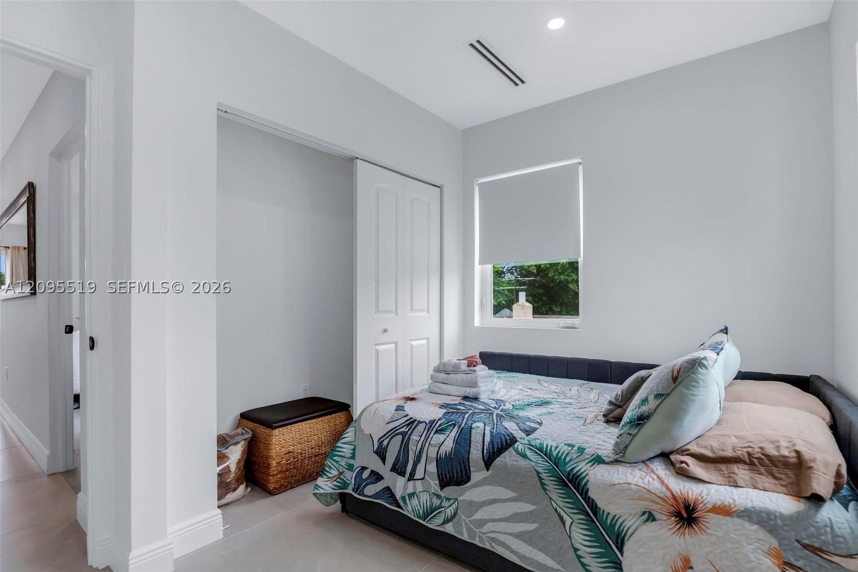 1636 SW 9th St, Miami FL 33135