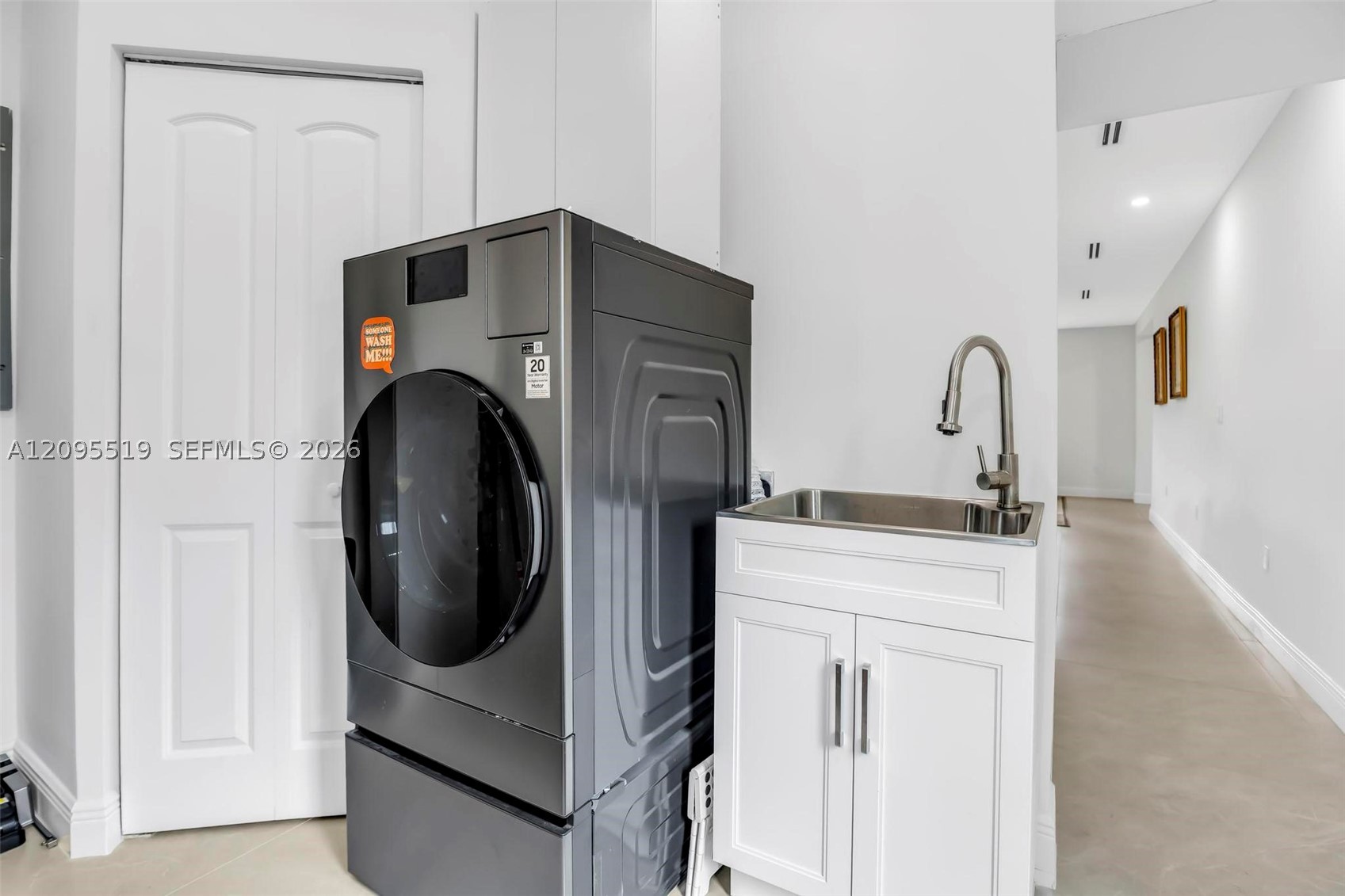 1636 SW 9th St, Miami FL 33135