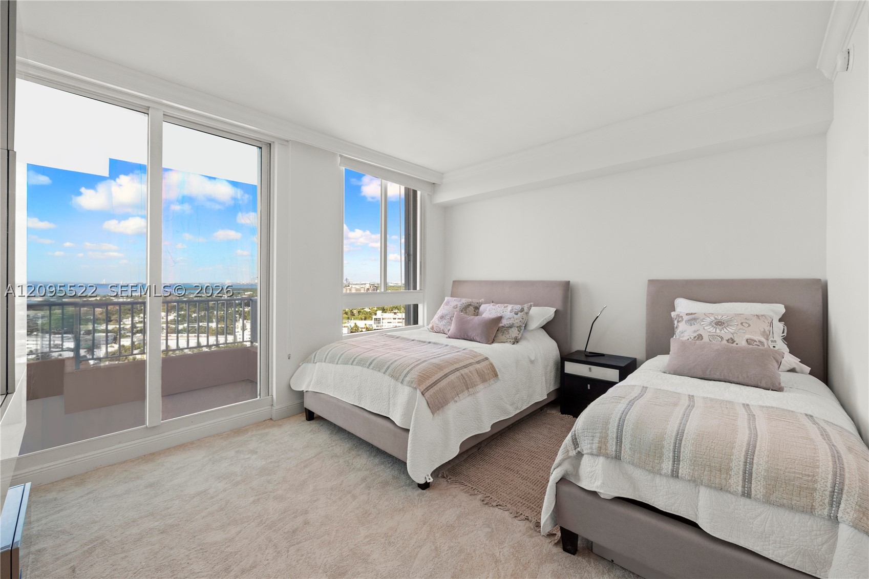 781 Crandon Blvd #1802, Key Biscayne FL 33149