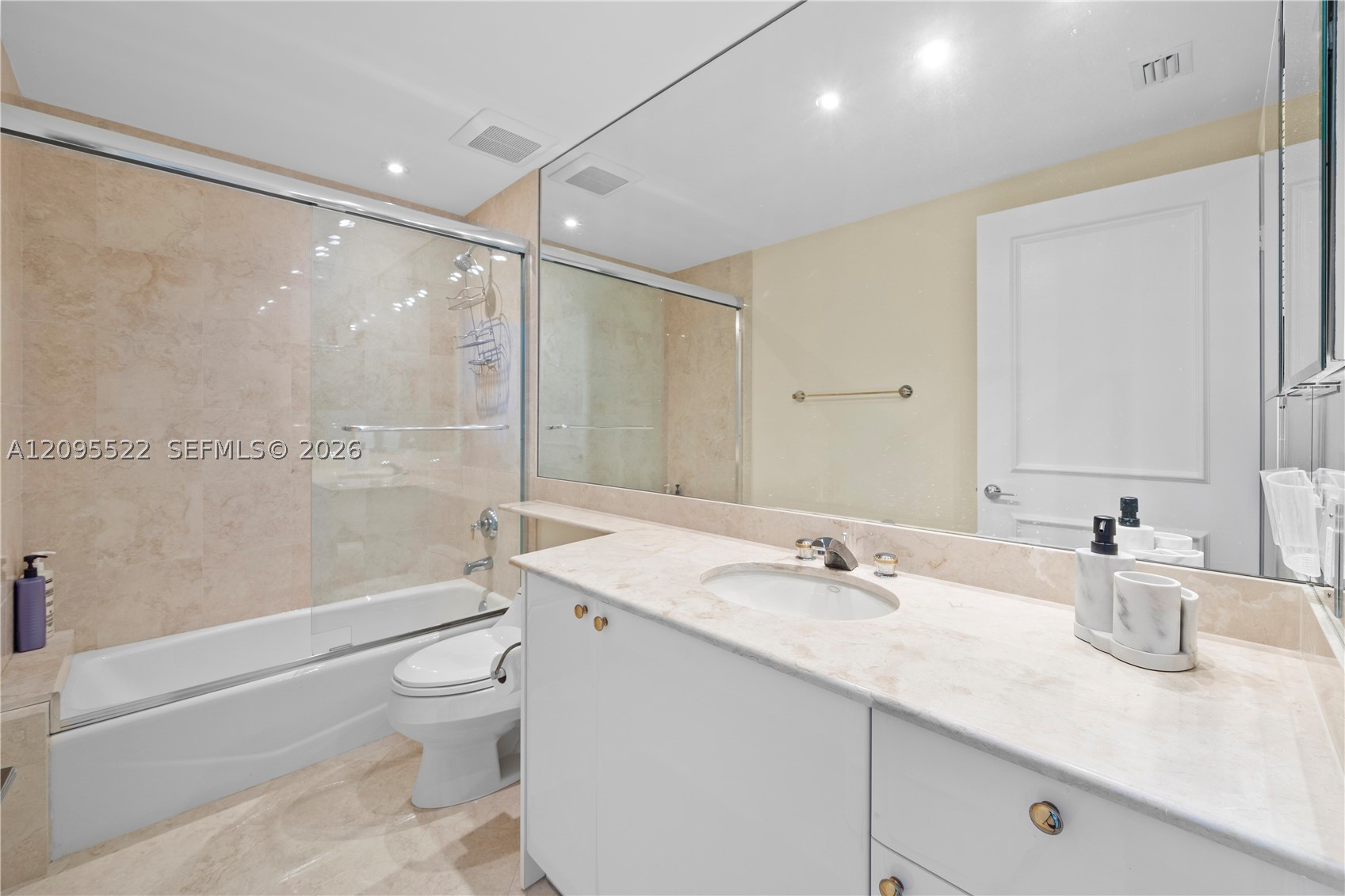 781 Crandon Blvd #1802, Key Biscayne FL 33149