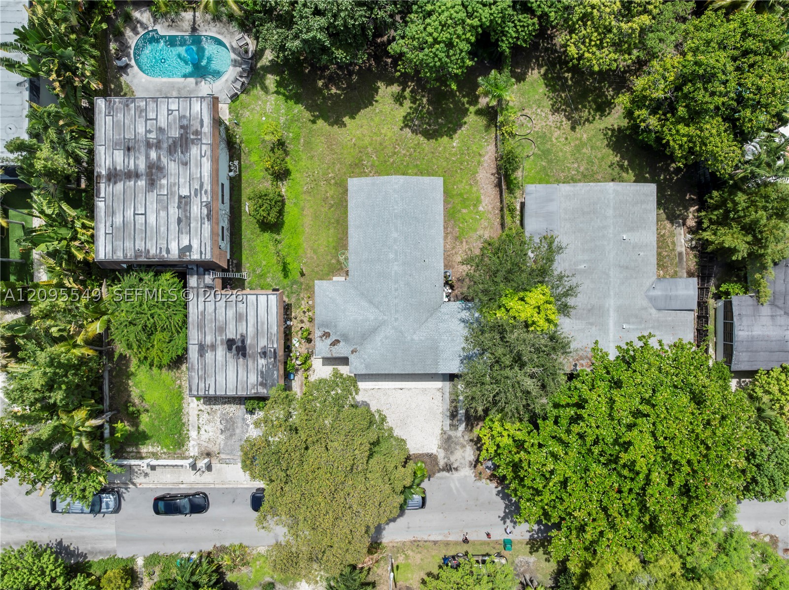 940 NE 85th St, Miami FL 33138