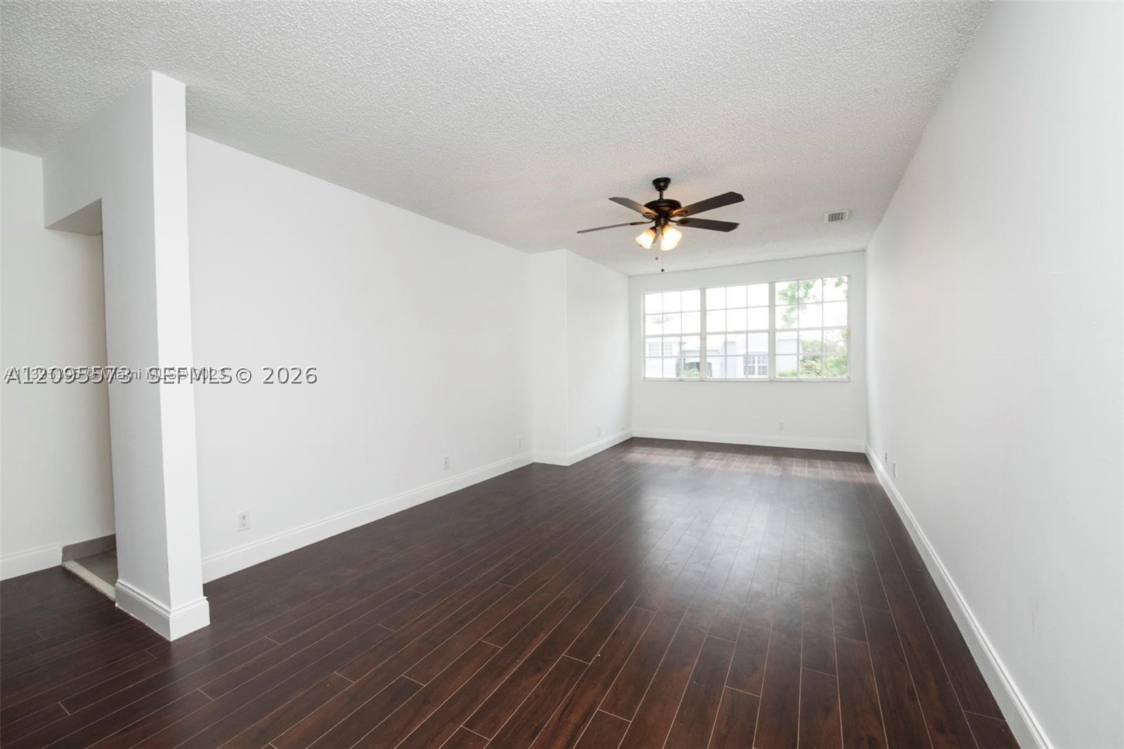 1127 SW 104th Way, Pembroke Pines FL 33025