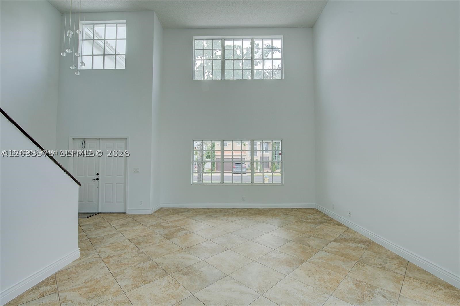 1127 SW 104th Way, Pembroke Pines FL 33025