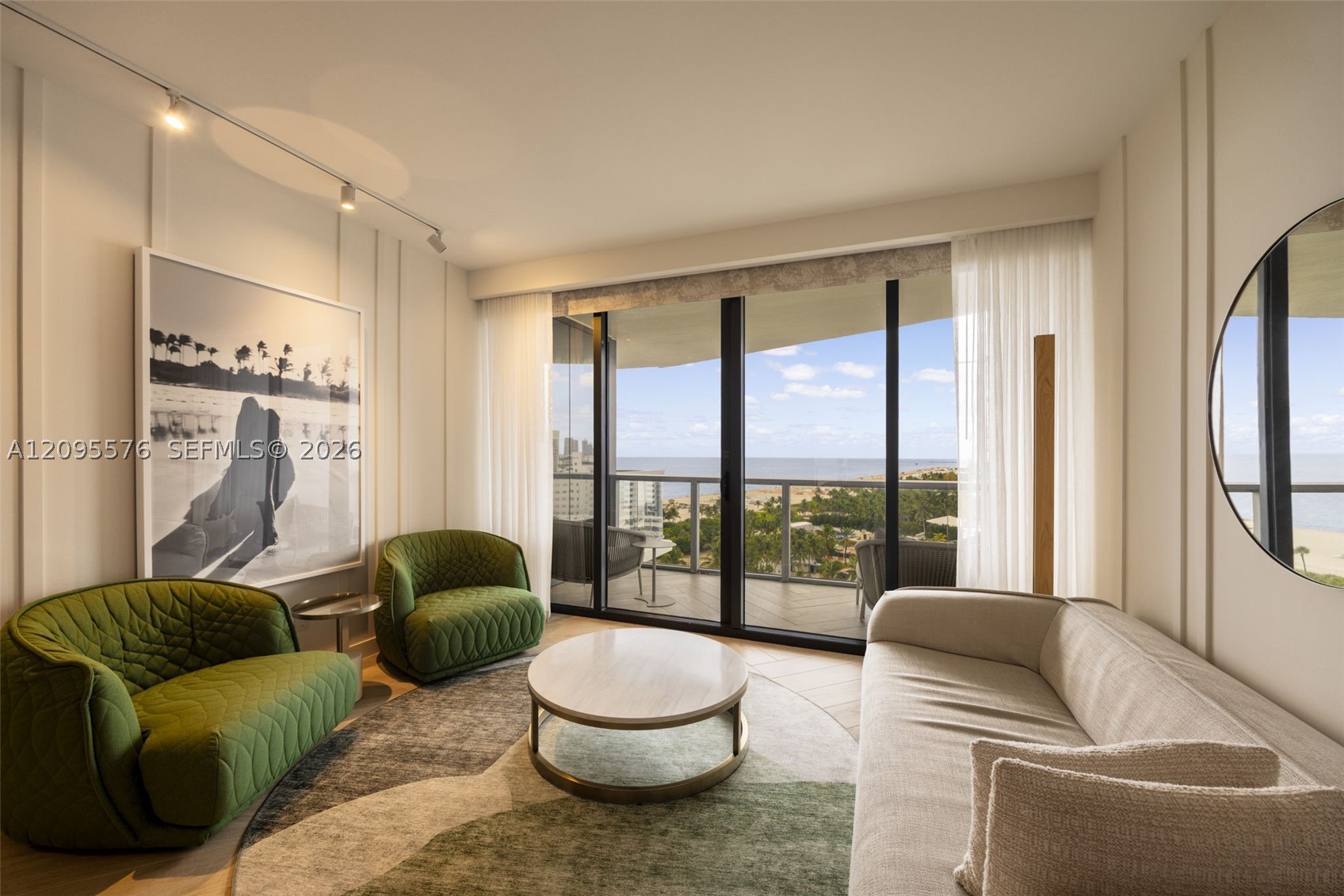 2201 Collins Ave #1108, Miami Beach FL 33139