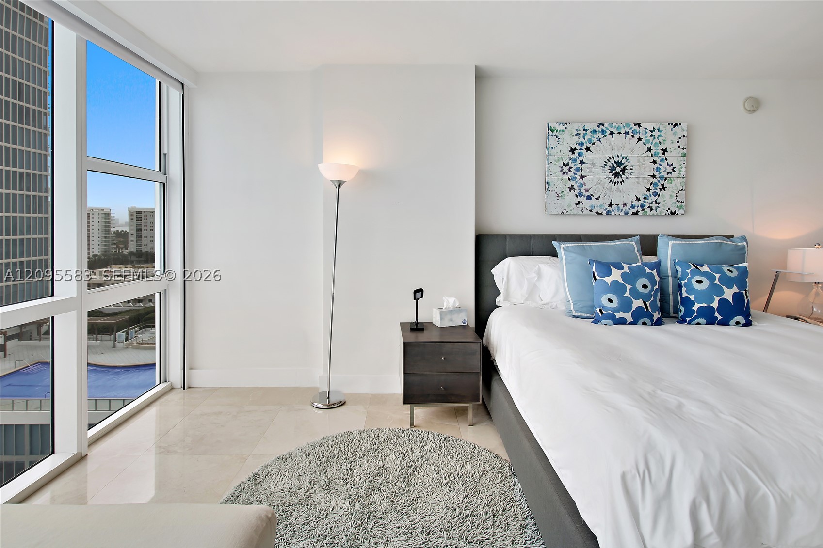 6801 Collins Ave #1112, Miami Beach FL 33141