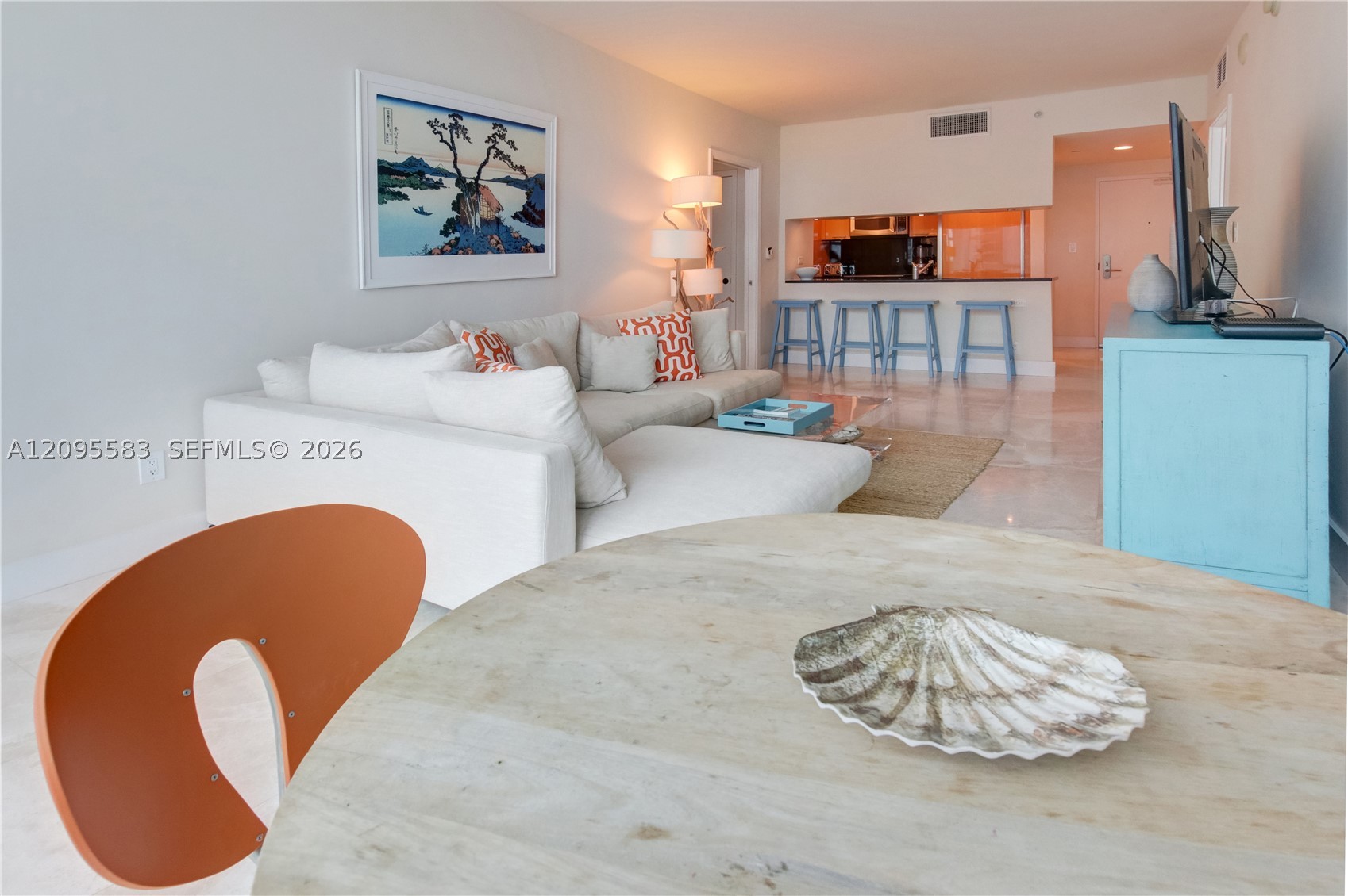 6801 Collins Ave #1112, Miami Beach FL 33141