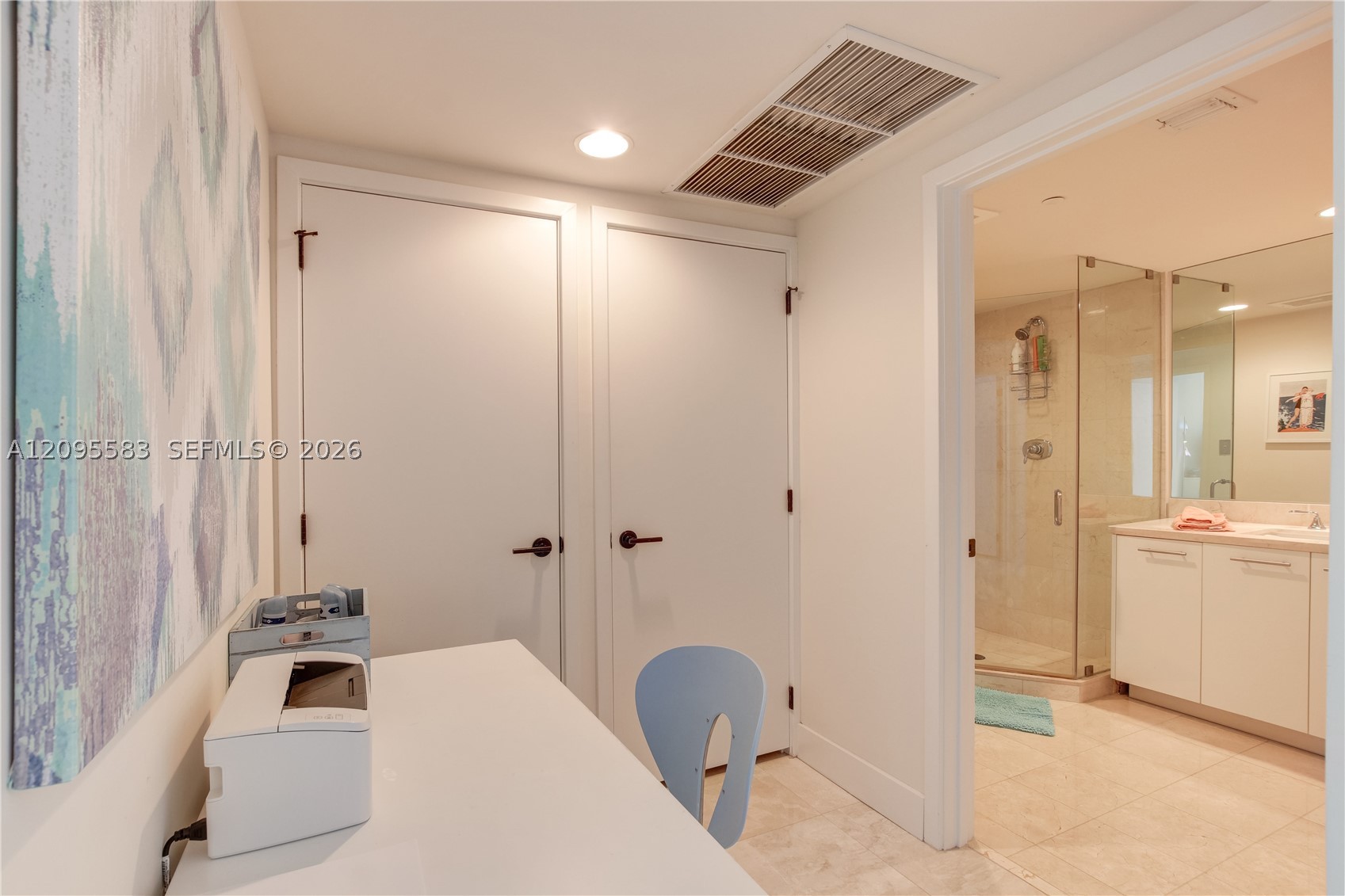 6801 Collins Ave #1112, Miami Beach FL 33141