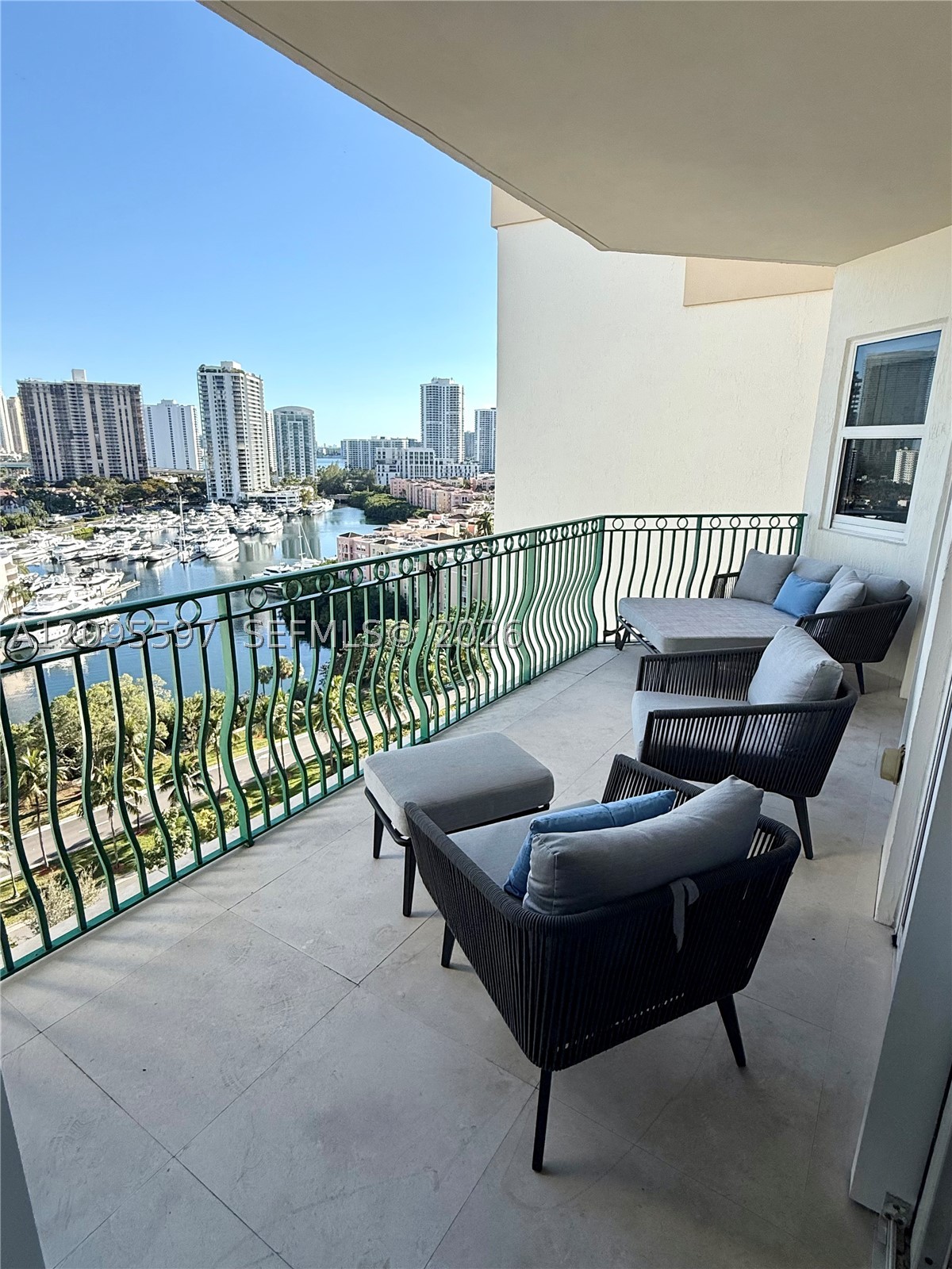 19900 E Country Club Dr #TS03, Aventura FL 33180