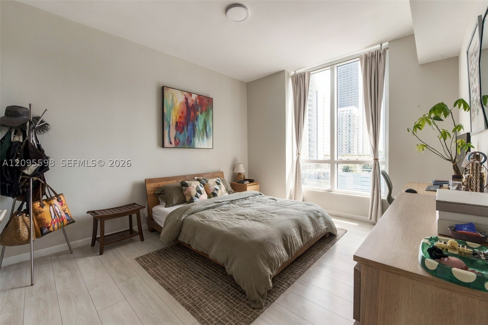601 NE 27th St #1006, Miami FL 33137