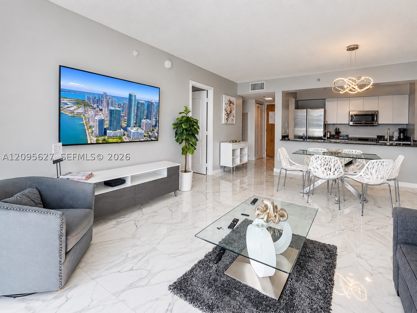 1200 Brickell Bay Dr #PH4103, Miami FL 33131