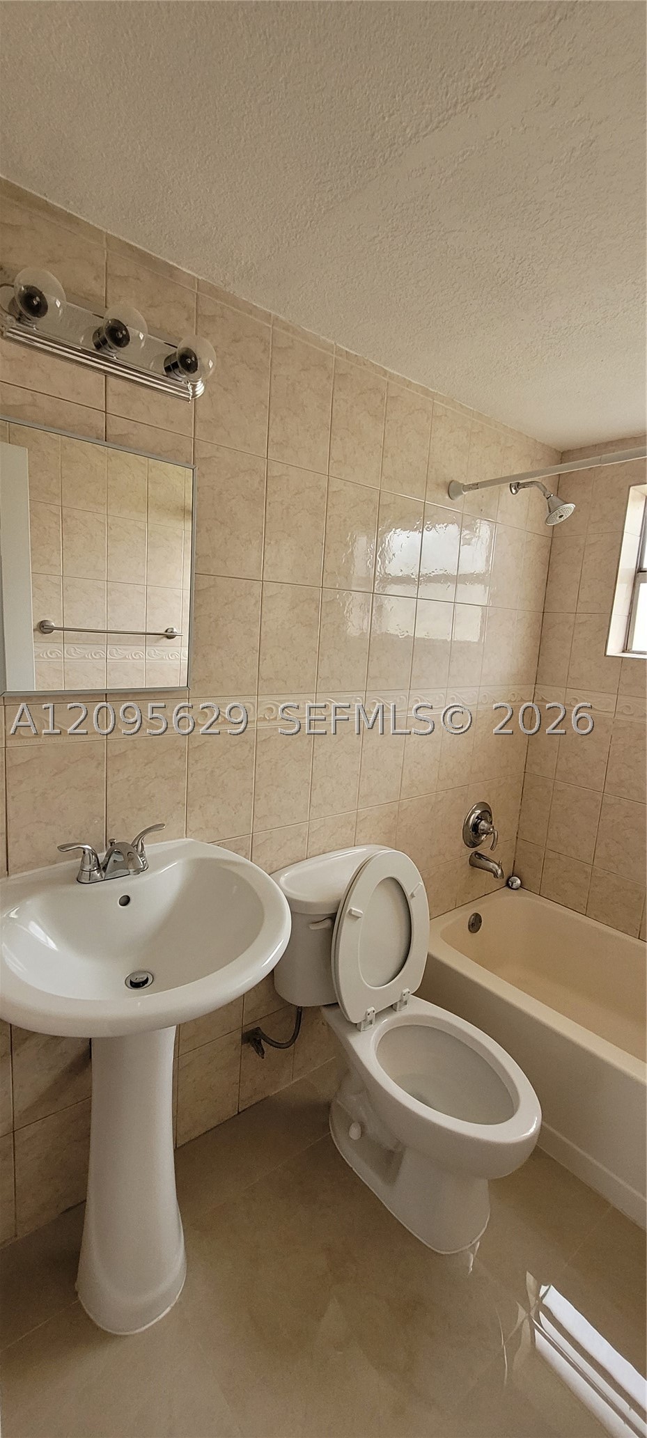 7101 SW 89th Ct #101, Miami FL 33173